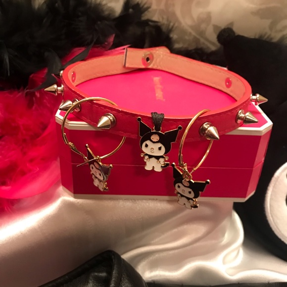 vintage y2k custom kuromi motorcycle 🏍 jacket 👿chocker and Sanrio earrings 💕 - Picture 12 of 12